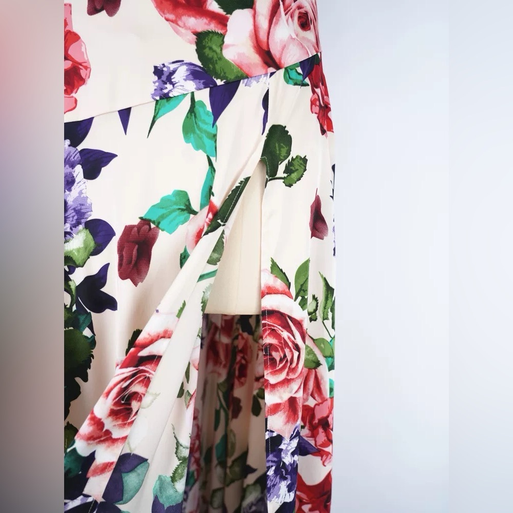 NEW Bronx and Banco Leo Maxi Dress in multi , Floral Cowl Neck Spaghetti Strap - Picture 10 of 11